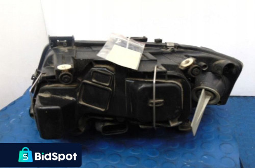 AUDI A6 C5 2.5TDI REFLEKTOR PRAWY