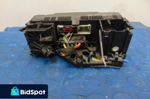 VOLKSWAGEN CADDY III PANEL STEROWANIA NAGRZEWNICY