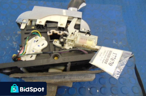 CADILLAC SRX LEWAREK ZMIANY BIEGÓW