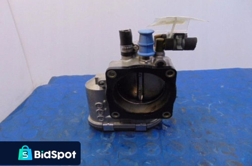 AUDI A6 C5 2.4 V6 PRZEPUSTNICA