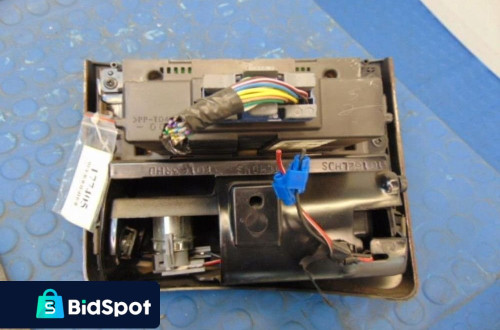 CADILLAC SRX PANEL NAWIEWU