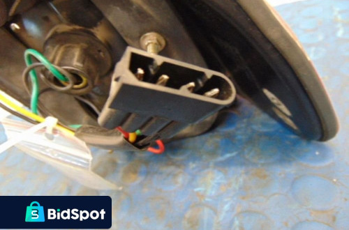 BMW E39 LAMPA TYL LEWA