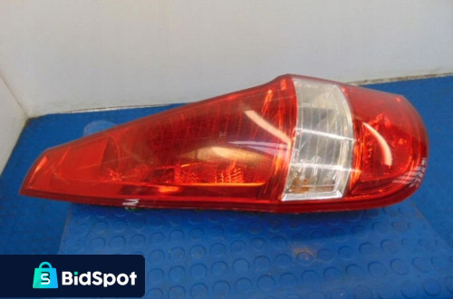 HYUNDAI I30 LAMPA TYL PRAWA