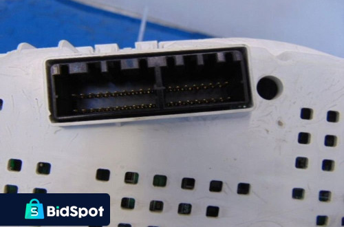 KIA CARNIVAL II LICZNIK