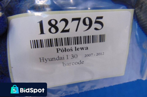 HYUNDAI I30 PÓŁOŚ LEWA