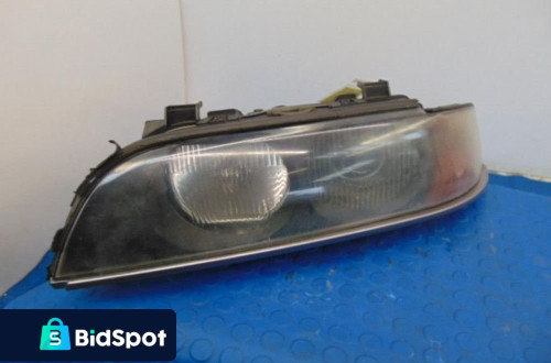 BMW E39 REFLEKTOR LEWY XENON