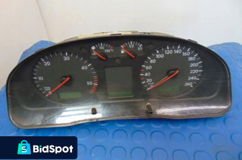 VOLKSWAGEN PASSAT B5 LICZNIK