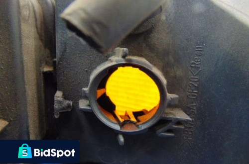 BMW E39 2.0B REFLEKTOR PRAWY XENON