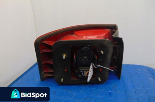 AUDI A6 C5LAMPA TYL PRAWA