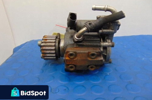 AUDI A3 8P POMPA WTRYSKOWA 1.6TDI 3L0130755E