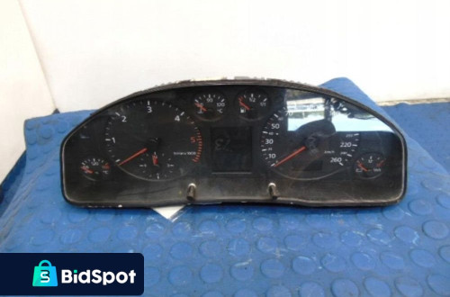 AUDI A6 C5 LICZNIK 4B0919881