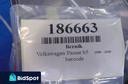VOLKSWAGEN PASSAT B5 LICZNIK
