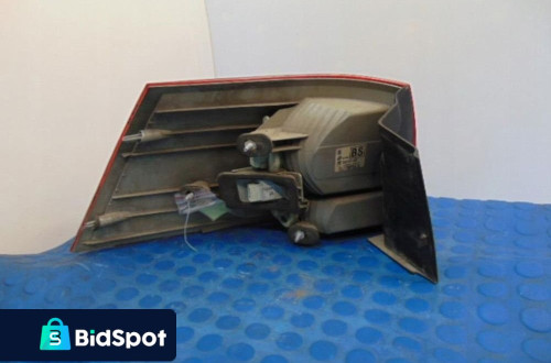 OPEL VECTRA C LAMPA TYL PRAWA 13184023RD