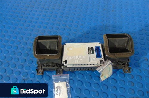 OPEL VECTRA C LIFT WYŚWIETLACZ RADIA KRATKA NAWIEWY