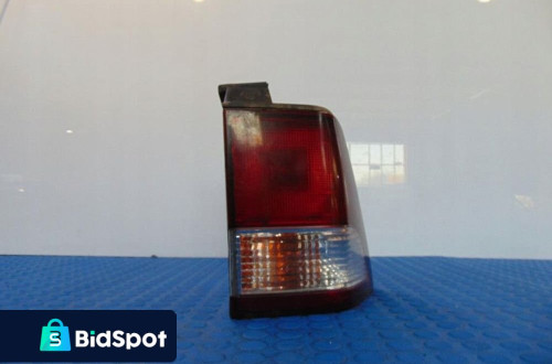 DAEWOO MUSSO LAMPA TYŁ PRAWA