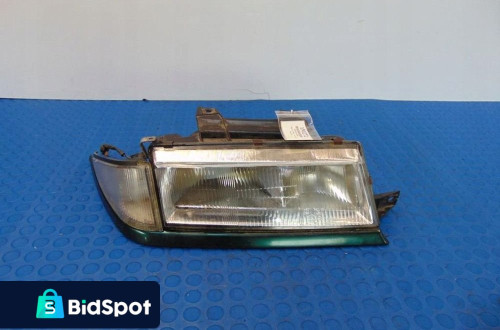 DAEWOO MUSSO REFLEKTOR PRAWY