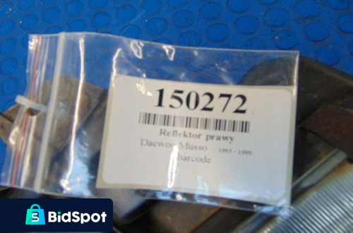 DAEWOO MUSSO REFLEKTOR PRAWY