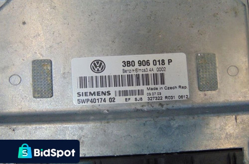 VOLKSWAGEN PASSAT B5 1.6 KOMPUTER 3B0906018P