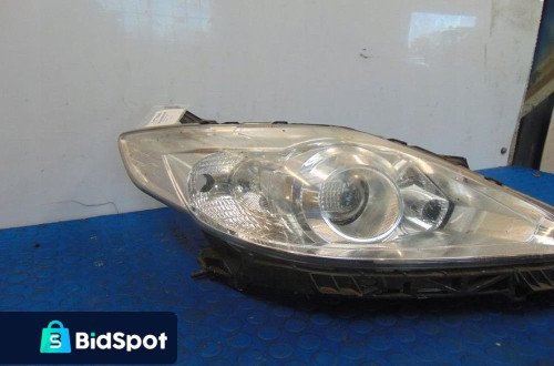 MAZDA 5 REFLEKTOR PRAWY