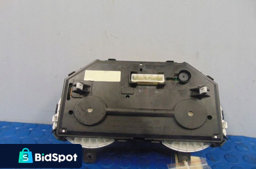 NISSAN JUKE I 1.6 16V ZESTAW WSKAŹNIKÓW