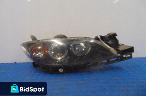 MAZDA 3 I LIFT REFLEKTOR PRAWY PRZÓD