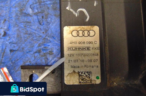 AUDI Q7 STEROWNIK POMPY 4H0906093C