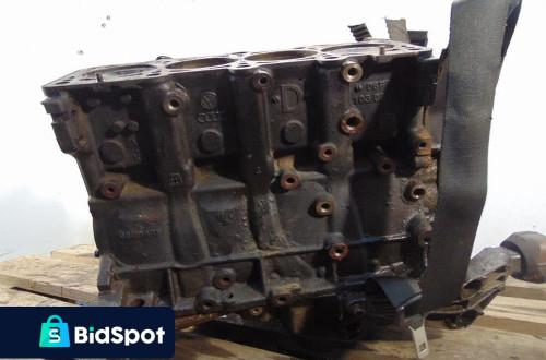 AUDI A6 C6 2.0TFSI BLOK SILNIKA 06F103021D