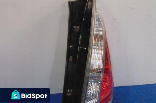 MAZDA 5 I LIFT LAMPA TYL PRAWA