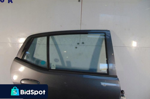 HYUNDAI I10 DRZWI PRAWE TYL