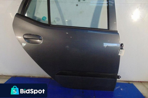 HYUNDAI I10 DRZWI PRAWE TYL