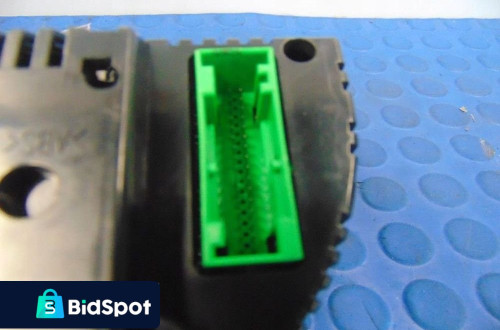 AUDI A4 B6 LICZNIK/ZESTAW WSKAŹNIKÓW 2.5 V6TDI 8E0920900K