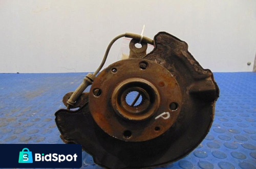 SUZUKI SWIFT IV 1.3 16V ZWROTNICA PRAWY PRZÓD