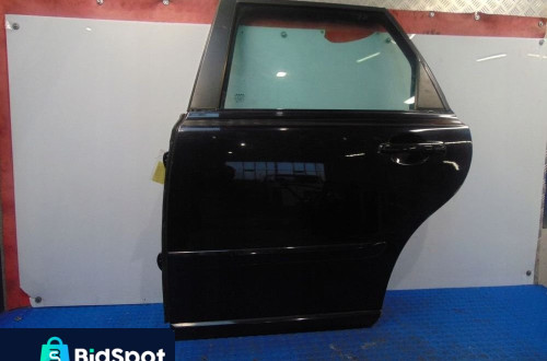 VOLVO V50 DRZWI TYŁ LEWE