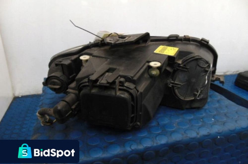 AUDI A3 8P REFLEKTOR LEWY EUROPA