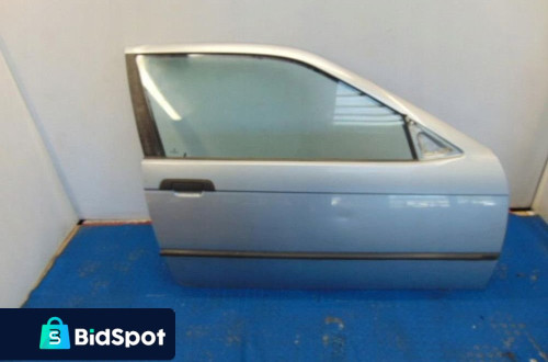 BMW E36 COMPACT DRZWI PRAWE LAK 309/7