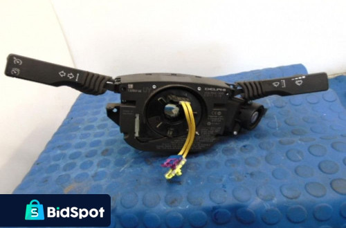 OPEL VECTRA C LIFT PRZEŁĄCZNIK ZESPOLONY 13204146UY