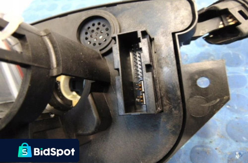 OPEL VECTRA C LIFT PRZEŁĄCZNIK ZESPOLONY 13204146UY