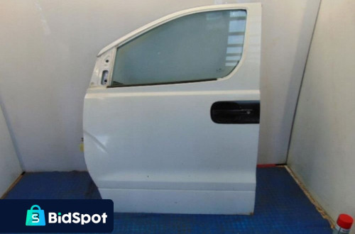 HYUNDAI H1 II DRZWI LEWY PRZÓD