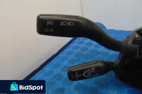 AUDI A4 B6 PRZEŁĄCZNIK ZESPOLONY 8E0953549N