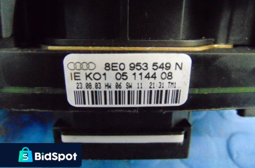 AUDI A4 B6 PRZEŁĄCZNIK ZESPOLONY 8E0953549N
