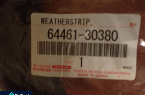 Uszczelka drzwi LEXUS GS