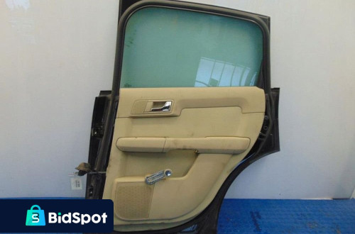 AUDI A2 DRZWI PRAWY TYL