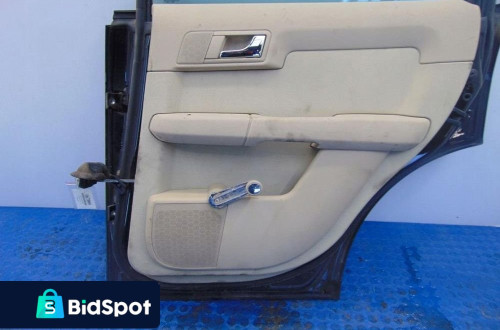 AUDI A2 DRZWI PRAWY TYL