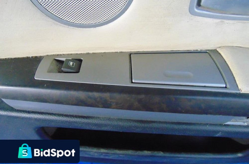 BMW E65 DRZWI PRAWY TYL SEDAN