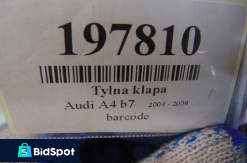 AUDI A4 B7 AVANT TYLNA KLAPA