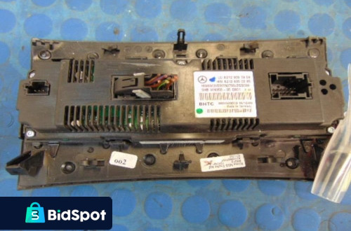 MERCEDES W212 PANEL NAWIEWU A2129007404