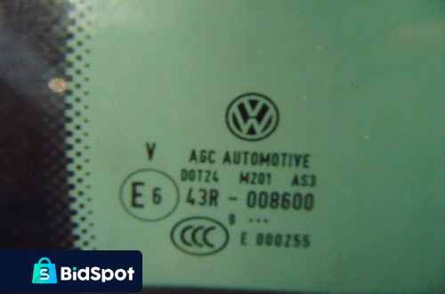 VOLKSWAGEN TIGUAN DRZWI PRAWY TYŁ