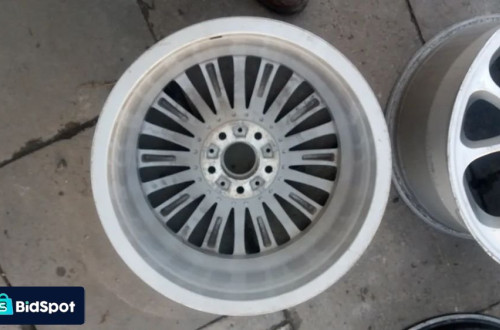 bmw f30 f31 f33 alufelga kolo alus 8jx18 is34 6796249