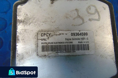 OPEL VECTRA B KOMPUTER SILNIKA 1.6 16V BENZYNA 09364599