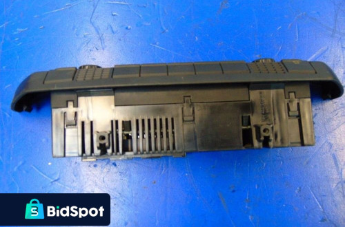 VOLKSWAGEN POLO IV PANEL NAWIEWU 6Q0907044A